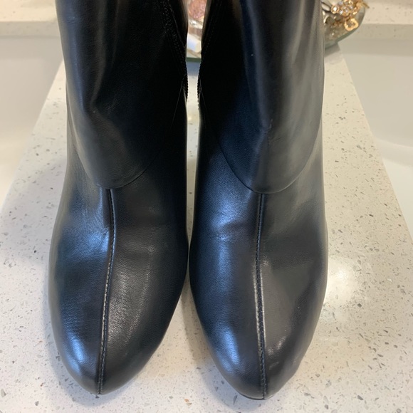 Marc Fisher shoes - Picture 2 of 7